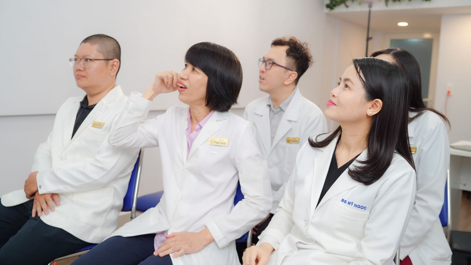 Tham khảo ý kiến chuyên gia trong hành trình điều trị nám cổ