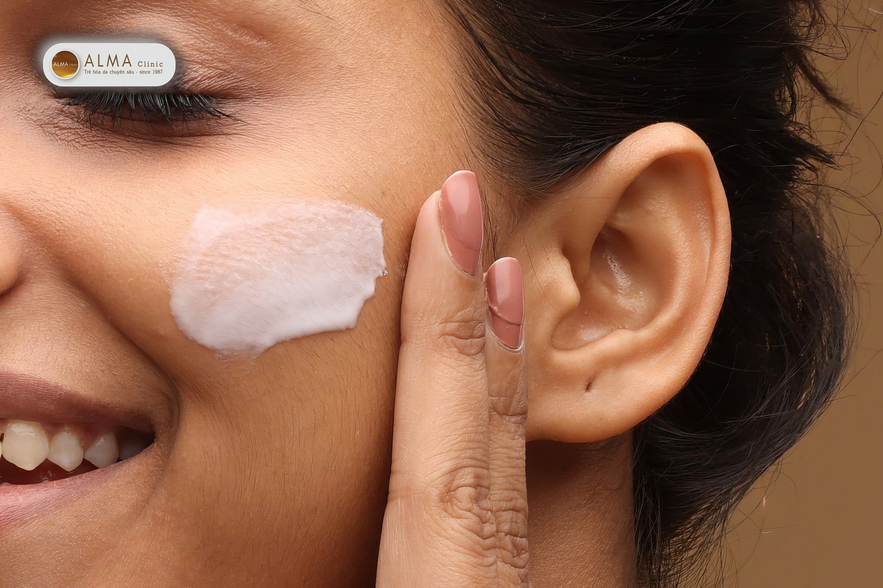 Vì sao không thể dùng chung một cách trị cho cả nám tàn nhang đồi mồi